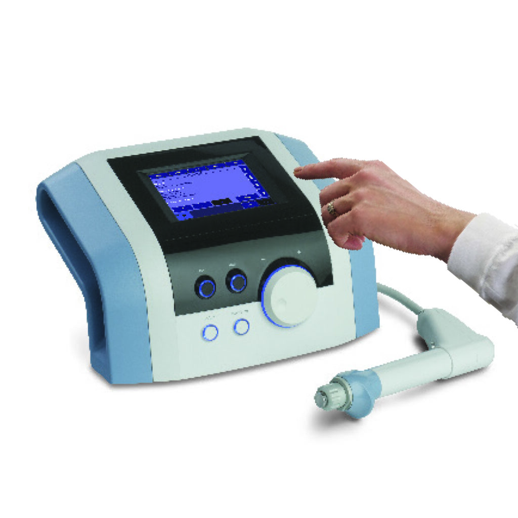 Bedienung des BTL-6000 Stoßwellengeräts am Farb-Touchscreen